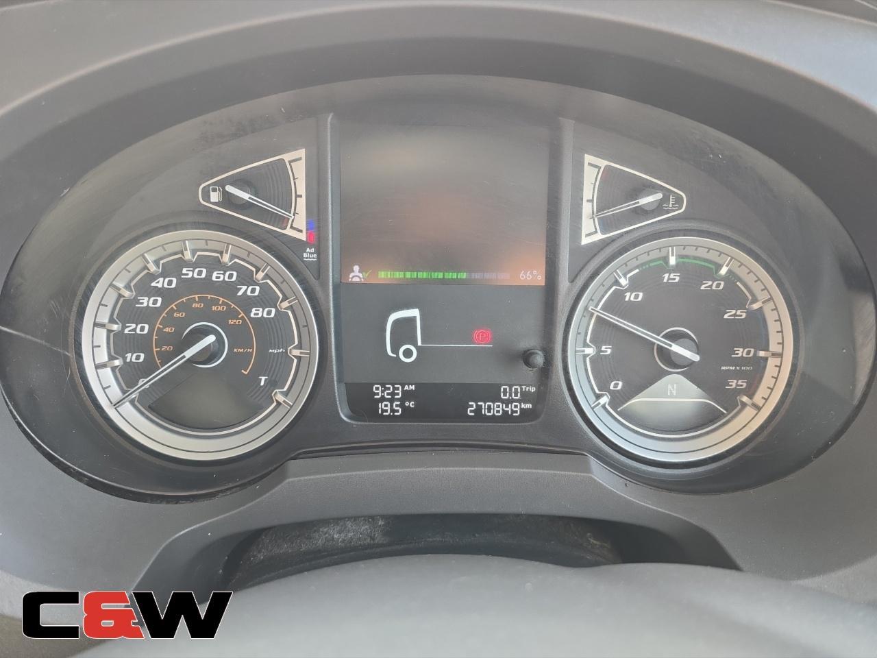Vehicle image 41